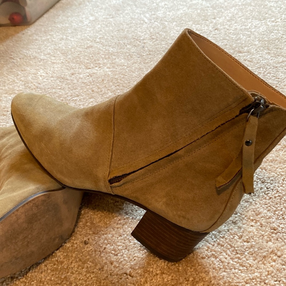 Banana Republic Boots